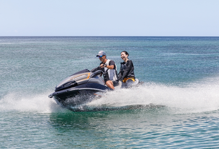 ジェットスキー